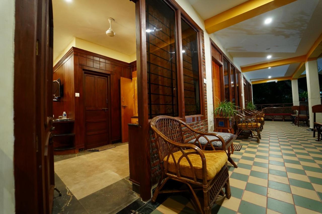 Hotel Mahabs Mahábalipuram Kültér fotó